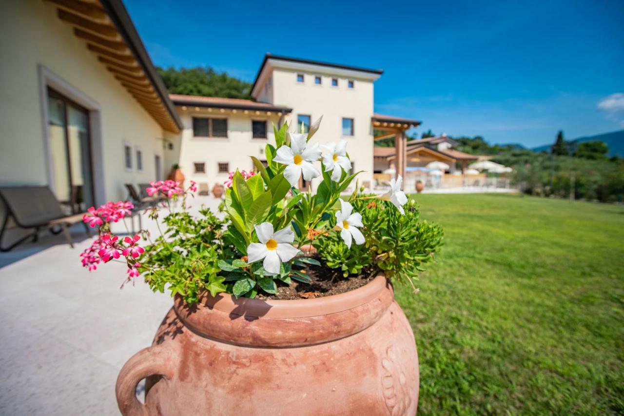 Agriturismo La Pertica กอสเตร์มาโน ภายนอก รูปภาพ