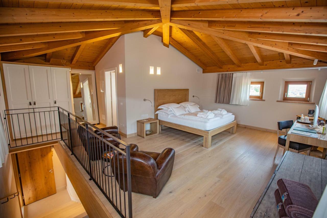 Agriturismo La Pertica กอสเตร์มาโน ภายนอก รูปภาพ